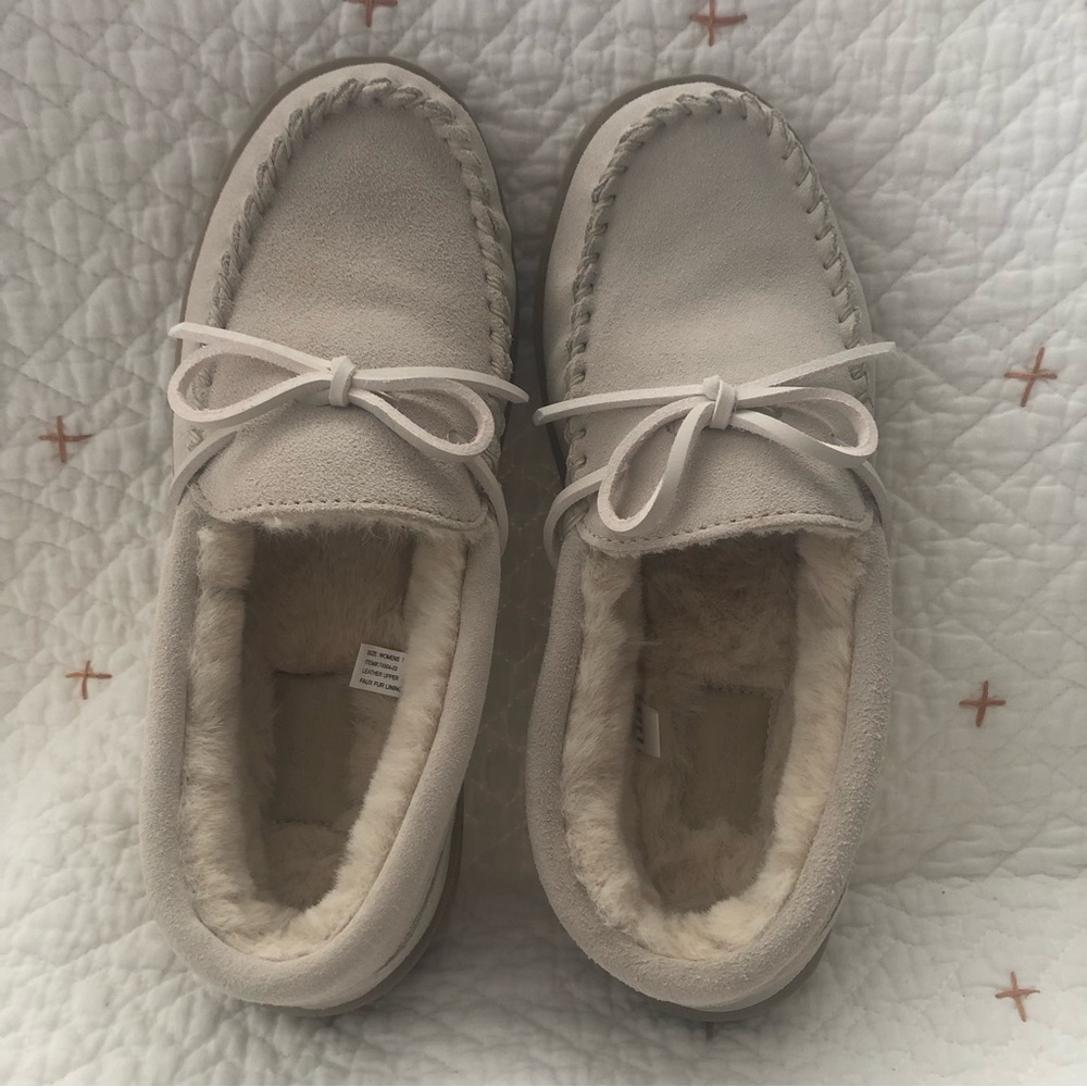 Brand New My Slippers Moccasins Genuine Leather Upper Memory Foam